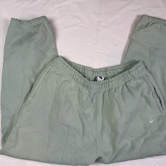 Nike Other - Nike Tapered Jogger Men's Sports Pants Size L Mint Green Elastic Waist A030425